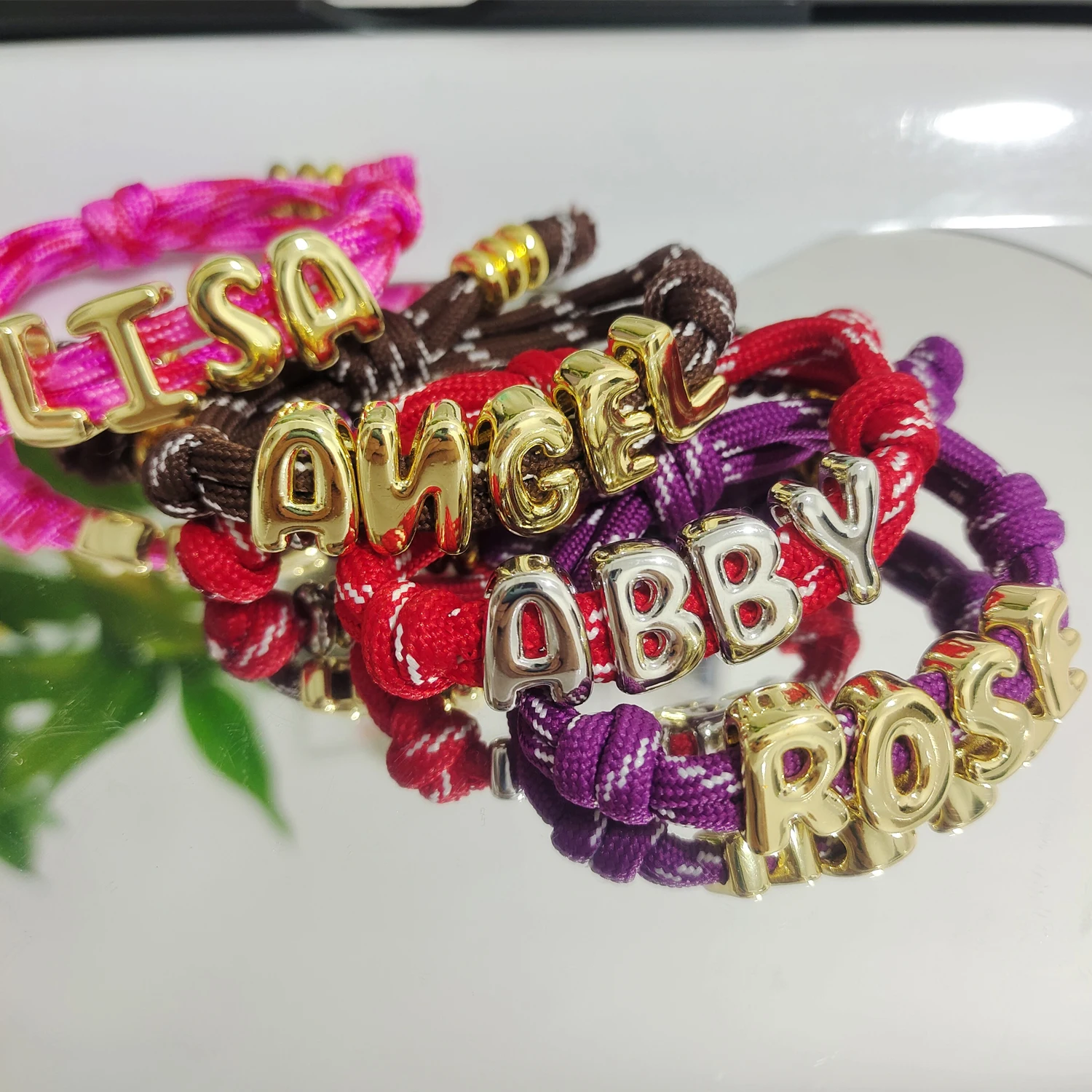 تخصيص نسج اسم سوار اليدوية DIY مضفر الملونة سلسلة أسماء سوار للنساء سحر مجوهرات من صلب لا يصدأ هدايا #1