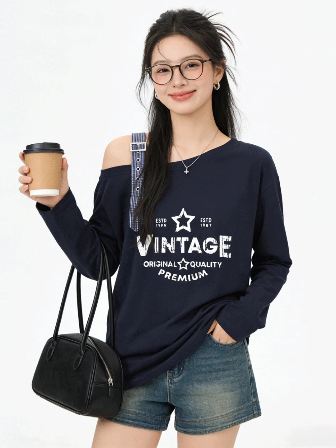 

Loose Fit Slimming Blue Letter Print Retro Plaid oulder Bared T irt Korean Sle Spring Season Versatile Stand Size Top