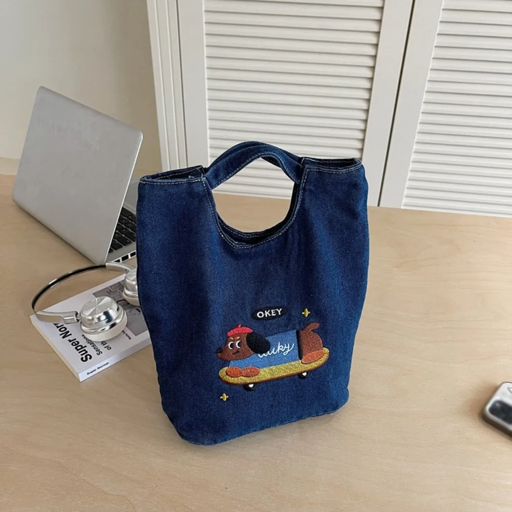 

Portable Skateboard Dog Embroidered Canvas Bag Small Cloth Bag Large Capacity Denim Handbag Fashion Cute Tote Bag Women