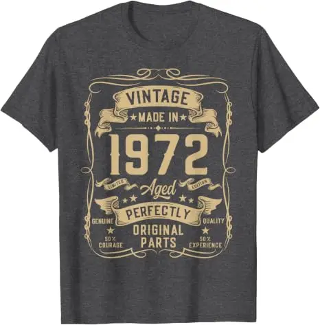 Vintage 1972 54. Geburtstagsgeschenke für Männer 54 Jahre alt T-Shirt Y2k Herrenmode Geboren 1972 Grafik-Schriftzug T-Shirt Weicher Baumwollstoff – Detail 15