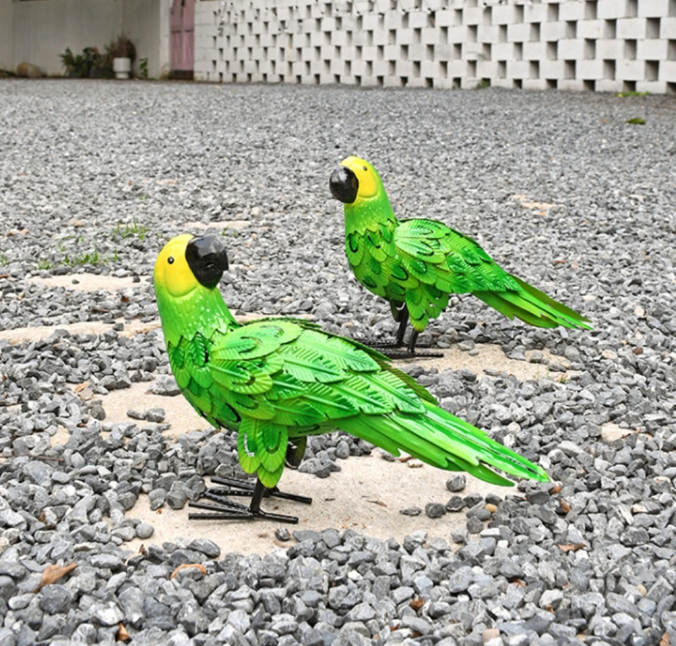 3D Parrot Sculpture Metal Craft Ornament for Indoor/Outdoor Home Decor Iron Garden Landscaping