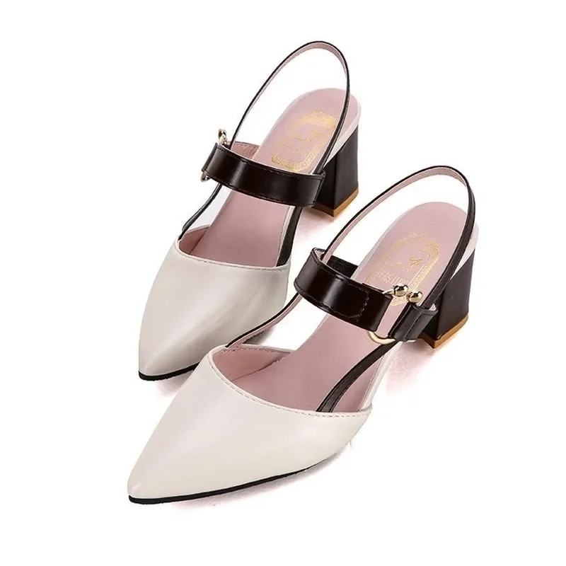 2024 Sandals Women\'s Summer New Pointy Chunky Sandals Large Size Women\'s Fashion Woman Shoes Sandals Women 2020