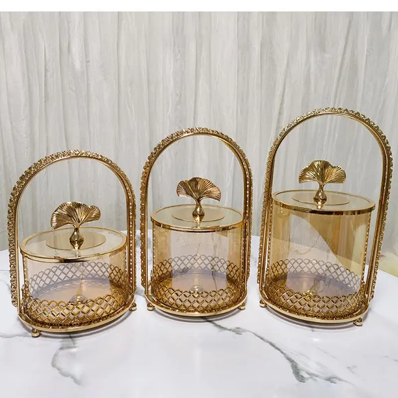 

Gold-plated Glass Candy Cans, Flower Arrangements, Hollow Metal Containers, Candle Food Storage Bottles with Handles