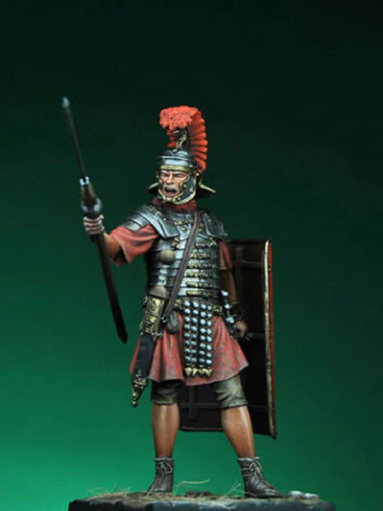 Unassambled 1/24  ancient stand warrior with shield  Resin figure miniature model kits Unpainted