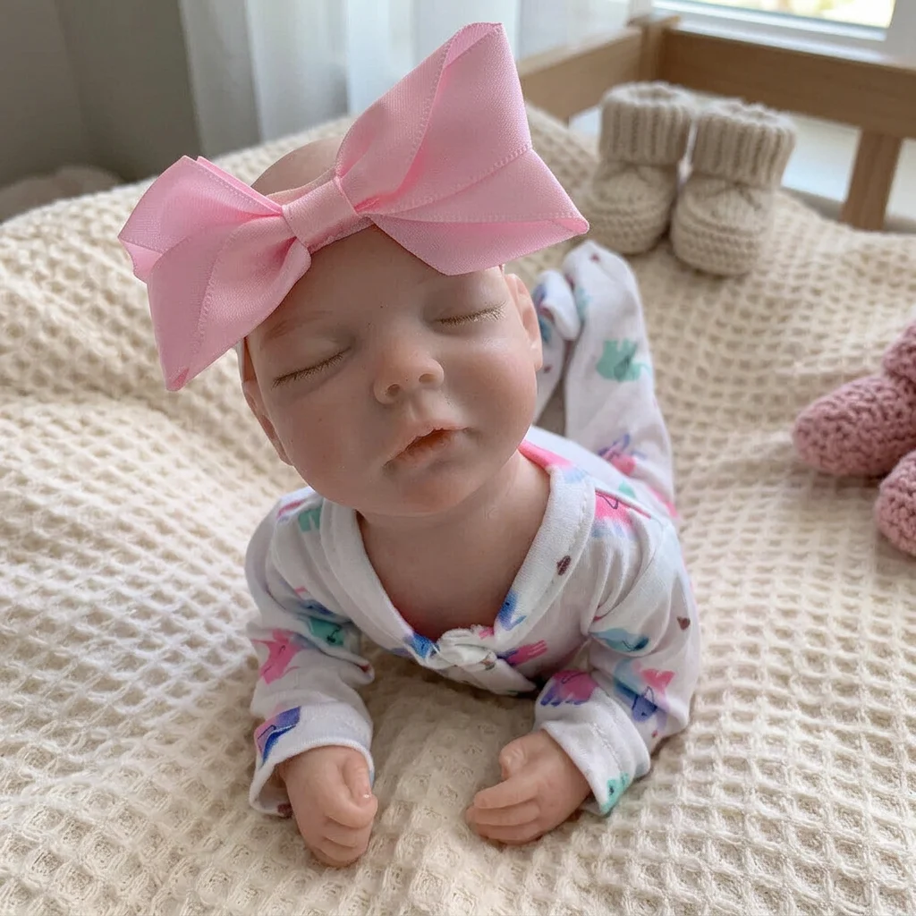 10 Inch Full Body Solid Silicone Reborn Doll Closed Eyes Sleeping Hand‑painted 3D Skin Washable Realistic Newborn Soft Simulated