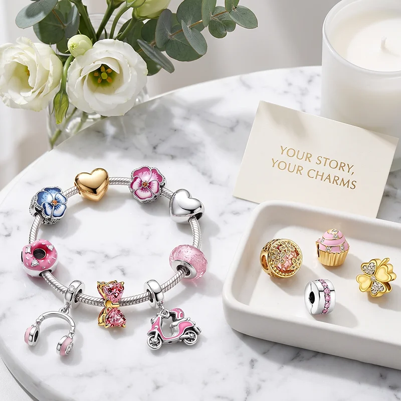 Hot Item DIY Sparkling Flower Cake Claw Print Heart-shaped Series Charm Bead Pendant Clips Fit Original Snake Bone Bracelet Gift