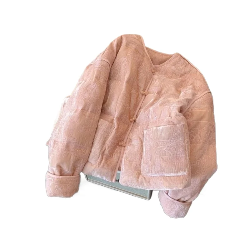 

Новая теплая куртка в китайском стиле для полных девушек: элегантная, зимняя, из плотного жаккарда, с наполнителем из пуха и хлопка.