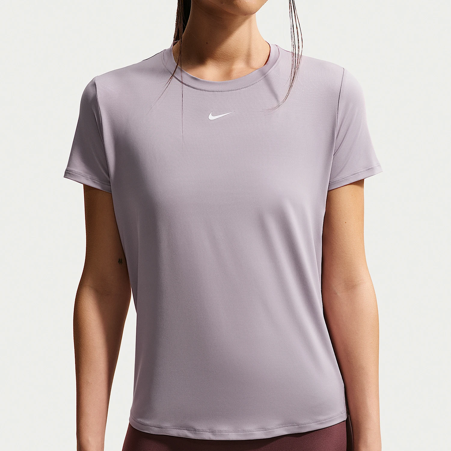

Nike Authentic Year Women's Skin-Friendly Breathable Casual Sports Short-Sleeve T-Shirt FN2799-227