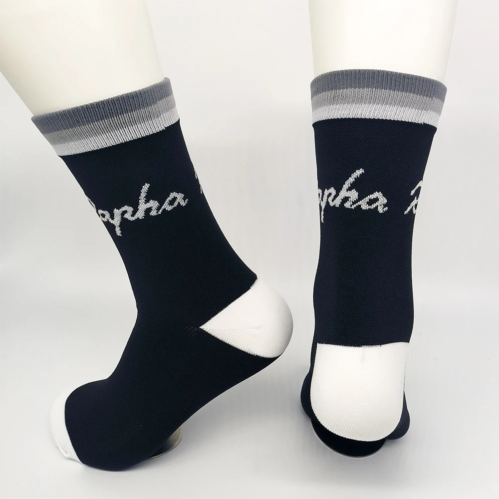 Unisex professional sports socks that absorb sweat, breathable, and dry quickly