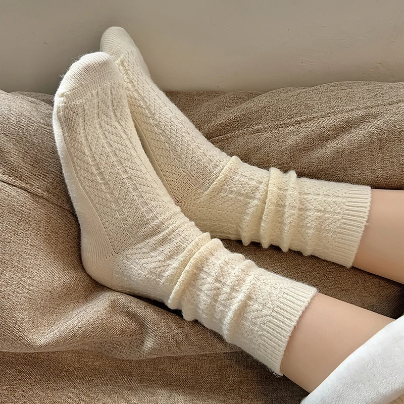 Woman Socks New Autumn Winter Japanese Style Warm Thick Socks Female Breathable Casual Simple Solid Color Crew Socks Girls Comfy