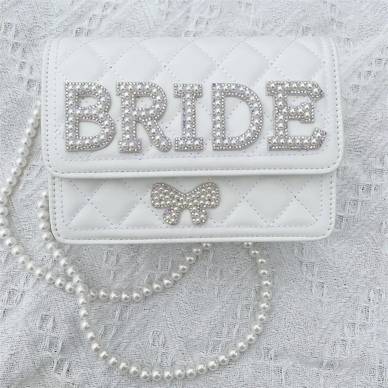 

Pearl Bride To Be Clutch Bag Bridal Shower Wedding Engagement Honeymoon Trip Bachelorette Hen Party Decoration Mrs Gift Present