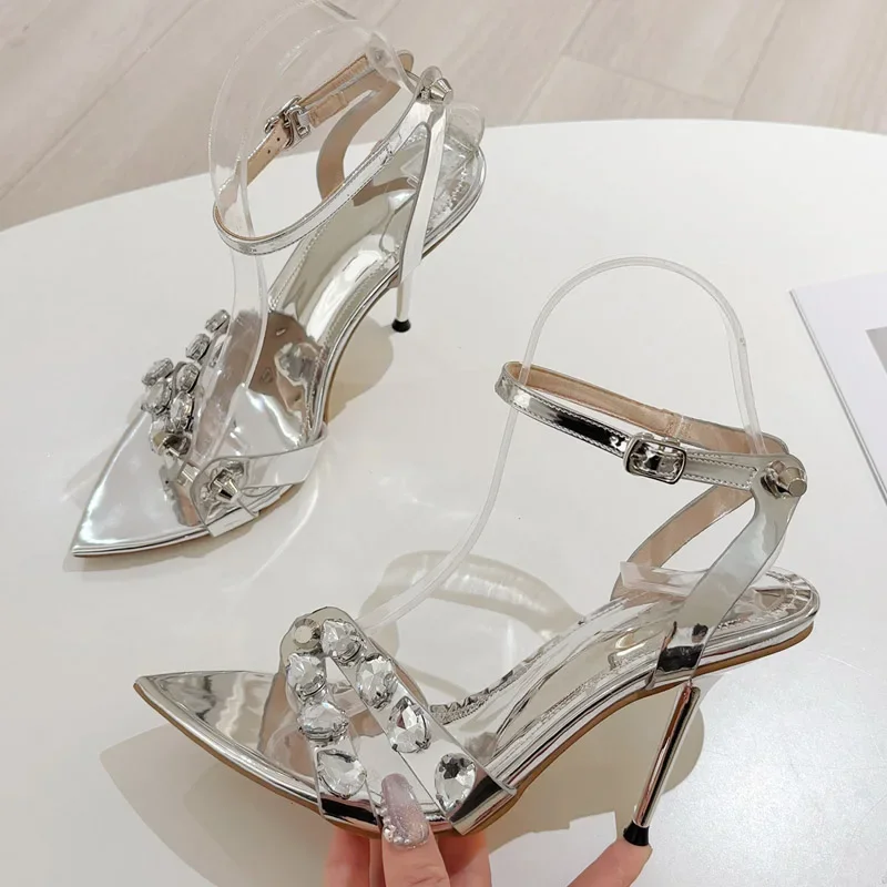 

Eilyken/летние пикантные женские сандалии с заклепками и кристаллами и бриллиантами, туфли для стриптиза на высоком каблуке с острым носком и ремешком с пряжкой
