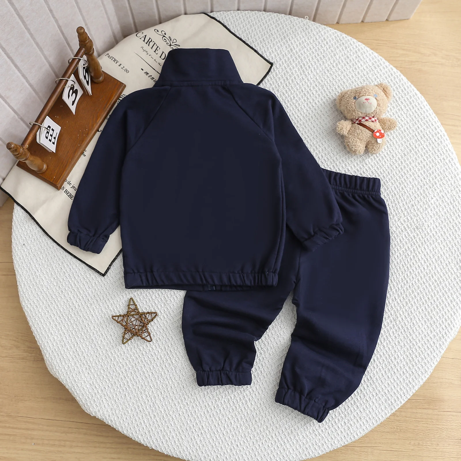 Boys' Navy Blue Bear Two-Piece Set: Spring & Autumn Outfit. Stand-Collar Zipper Jacket + Cuffed Pants
