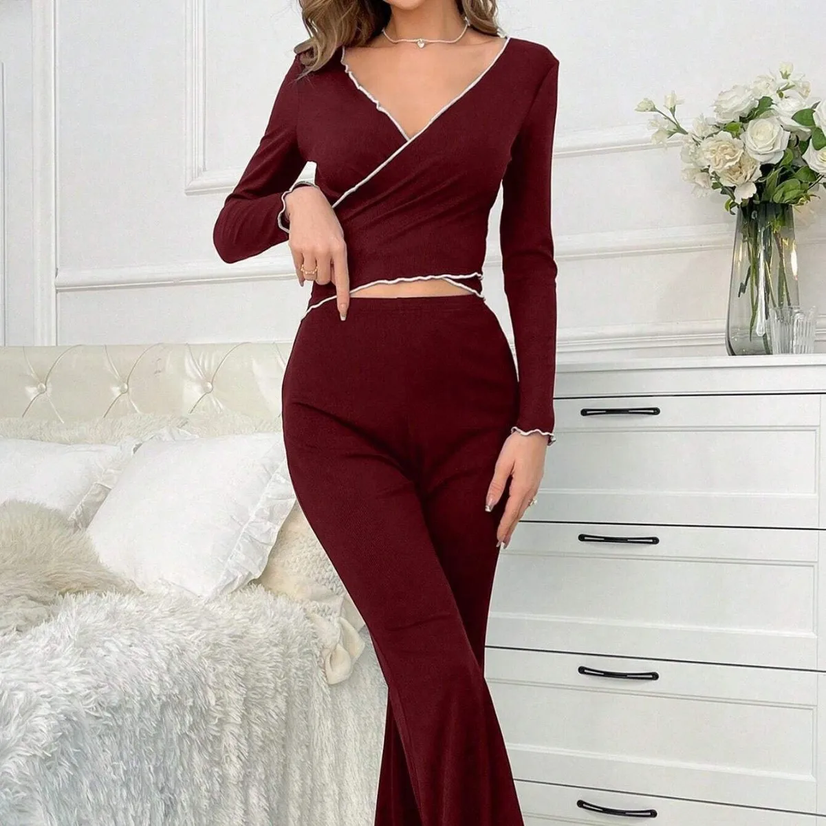 Vrouwen Pyjama Set Herfst vrouwen Sexy V-hals Lange mouwen Broek Bandjes Modieuze Pyjama Loungewear Veelzijdig
