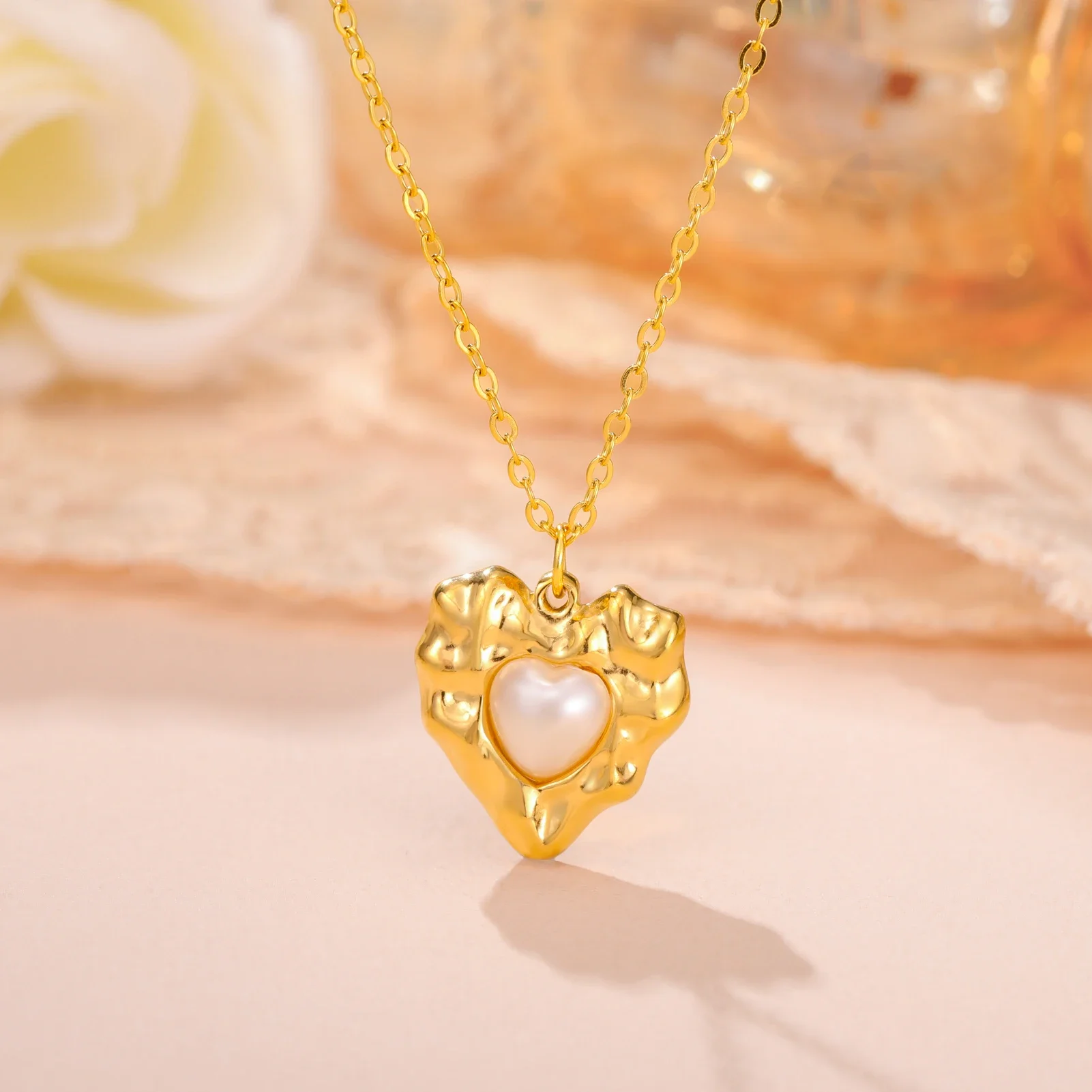 Skyrim Irregular Heart Pendant Necklace Imitation Pearl Stainless Steel Gold Color Choker Trendy Women Jewelry Valentine Gift
