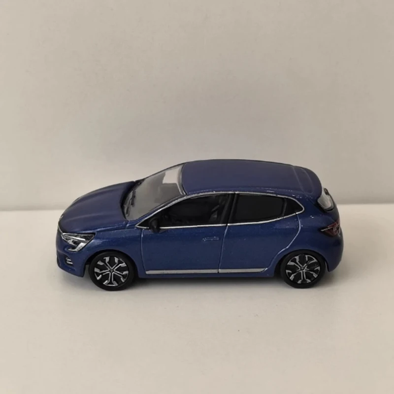 

Diecast 1:64 Scale Clio Alloy Simulation Car Model Static Collection Decorated Holiday Gifts Toys Classic Souvenir Gift