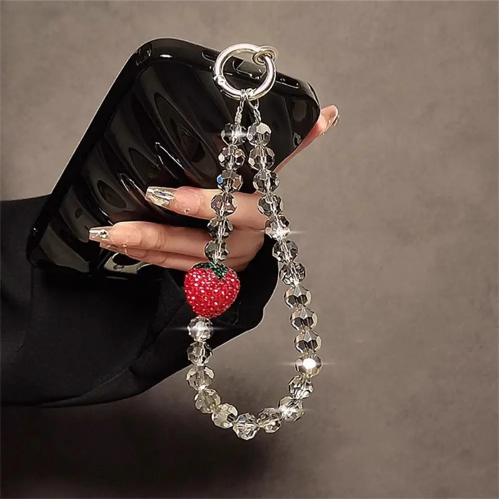 

Женский модный очаровательный брелок со стразами и клубникой, роскошный милый короткий ремешок на запястье, цепочка для телефона из бисера, качественные аксессуары для телефонов