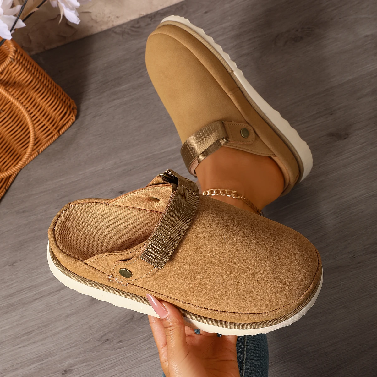 Women 2026 New Thick-Soled Non-Slip Toe-Toe Slippers Solid Color Simple Versatile Slippers Casual Shoes Comfortable Slides Women