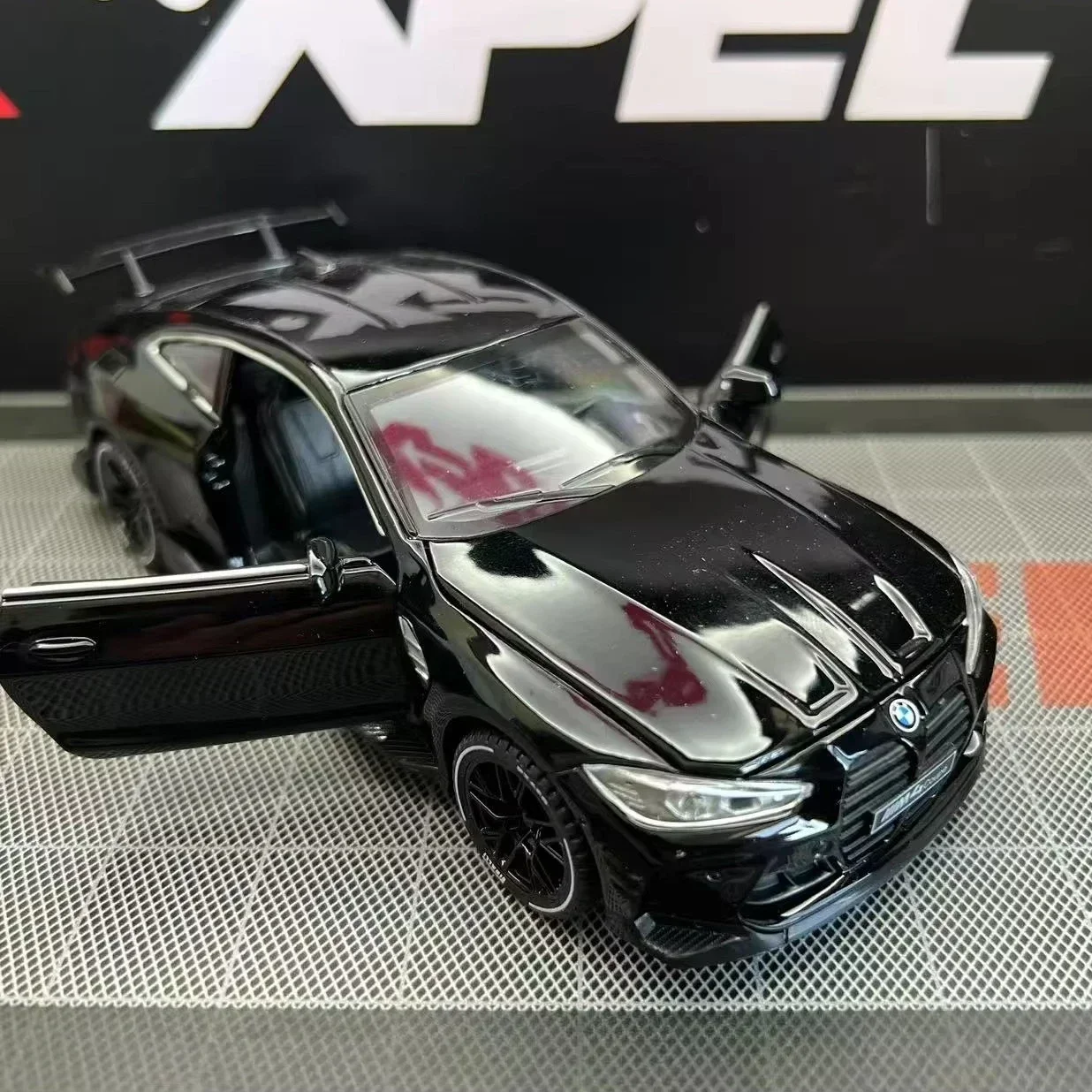 1:32 BMW M4 Coupe sports car High Simulation Diecast Metal Alloy Model car Sound Light Pull Back Collection Kids Toy Gifts