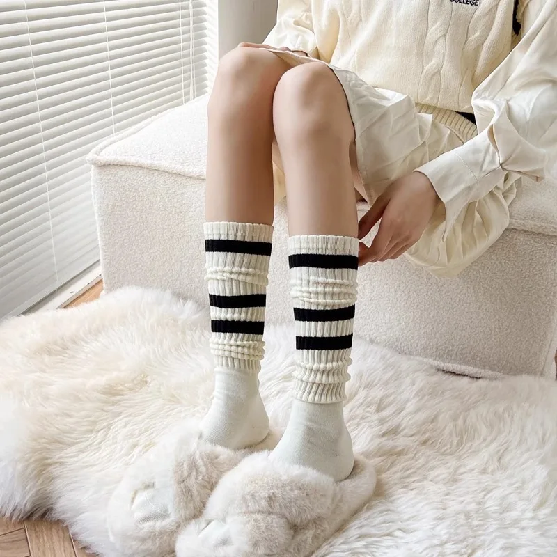 Calcetines gruesos de pantorrilla blanca y arroz para otoño e invierno, calcetines de tubo medio negros de algodón cálidos para mujer, calcetines de punto para el día y la escuela