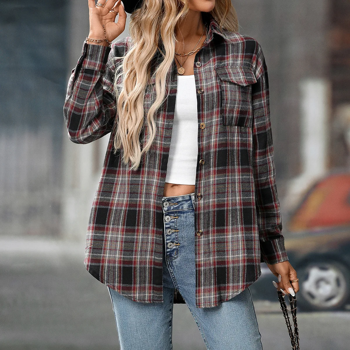 

2026 New High-Quality Fashion Women's New Casual and Fashionable Loose Plaid Pocket Shirt for Women