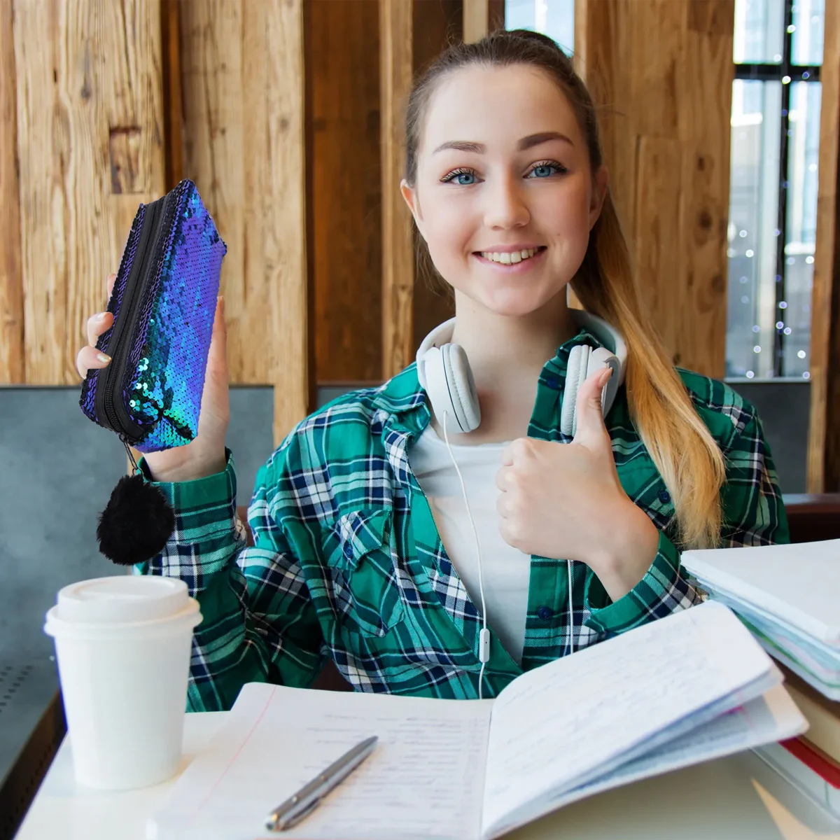 

1Pcs Mermaid Pencil Case High Quality Sequin Pouch Extra Space Stationery Holder Glitter Zipper Bag for School Travel Gift