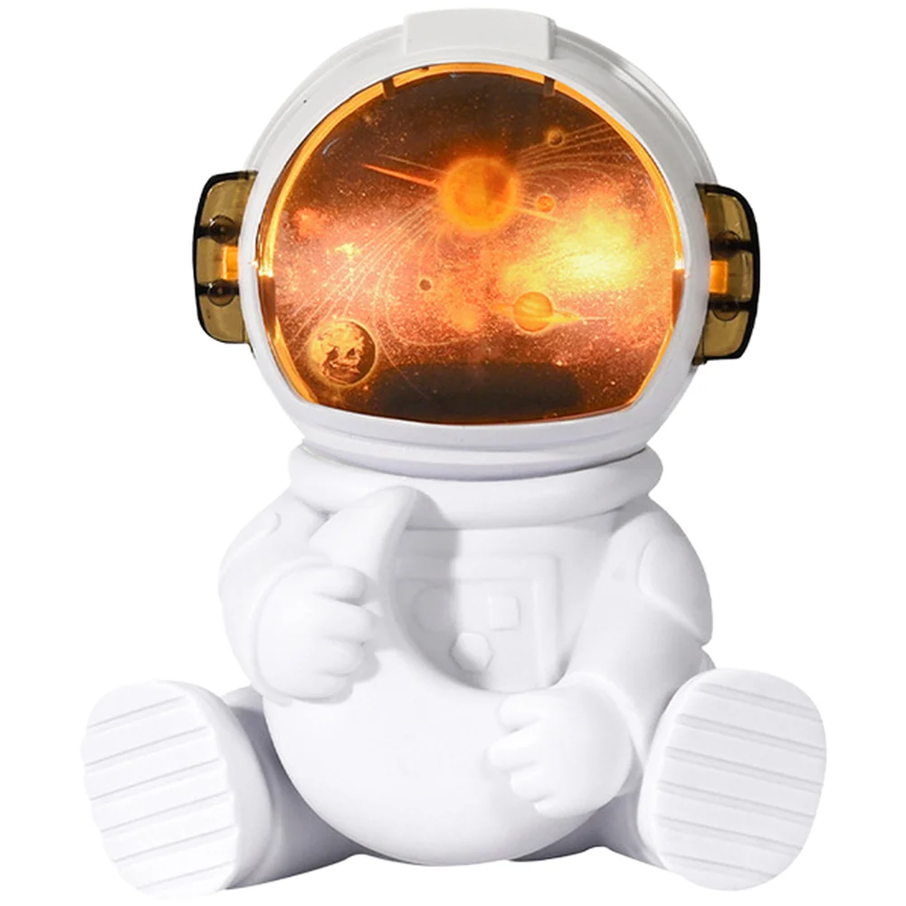 Quiet Room Humidifier Astronaut Humidifier Fine Mist Technology Portable Desktop Size USB Powered Operation For Home Office Use