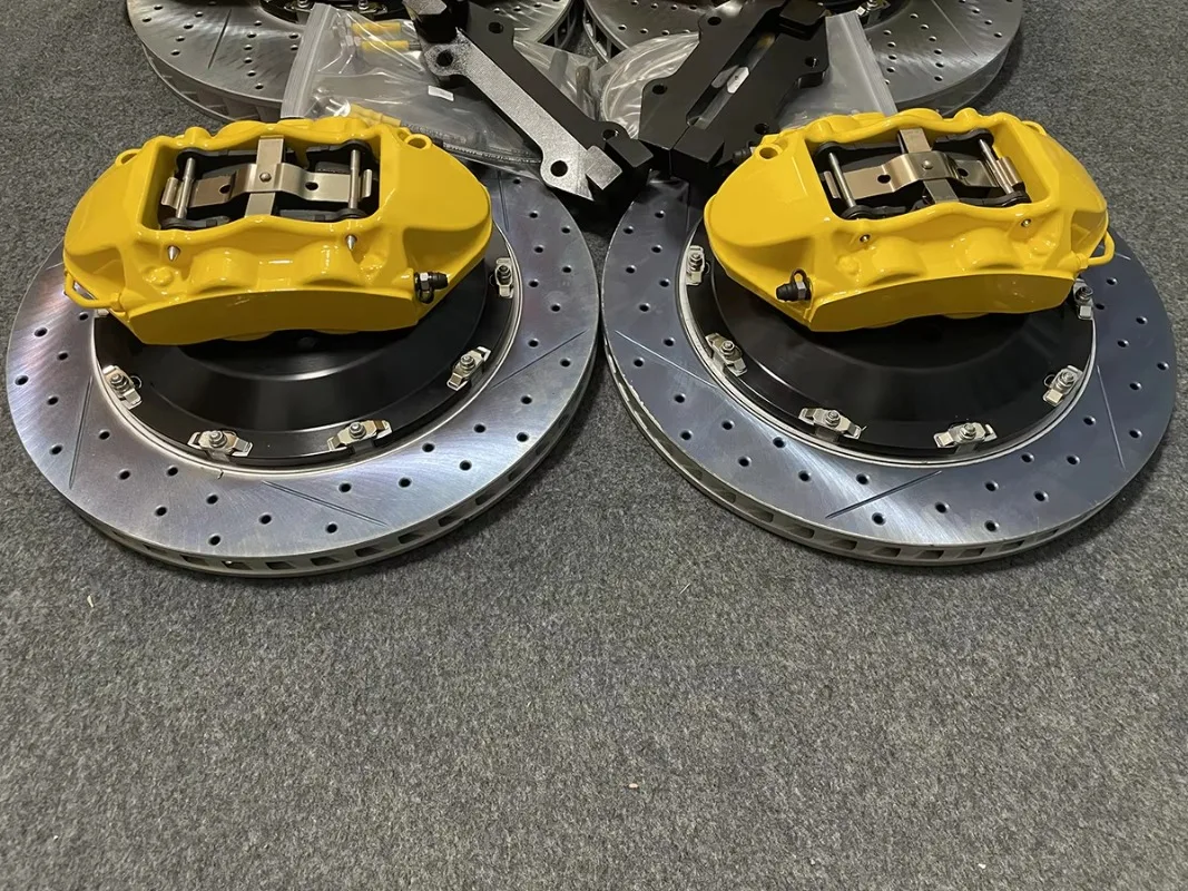

Large Brake Kit High Performance 10 Pot Brake Caliper Upgrade System 10 Piston Brake Kit Suitable for E90 E92 M3 335i F30