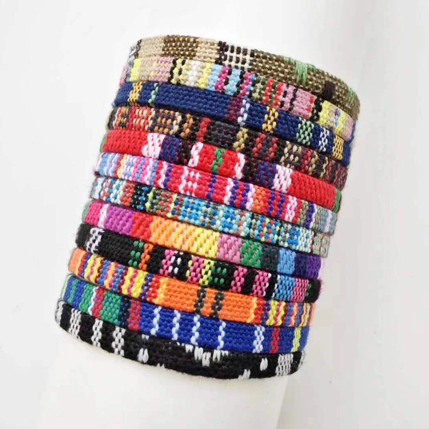 1 PC Men Handmade Bracelets Hippie Surfer Beach Holiday Gift Outdoor Fabric Ethnic Accessories For Women