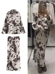 HH Spring Women Fashion Skirts Suit Turn-down Collar Printed Single-breasted Shirt+High Waist Belt Satin Texture Midi Skirt
