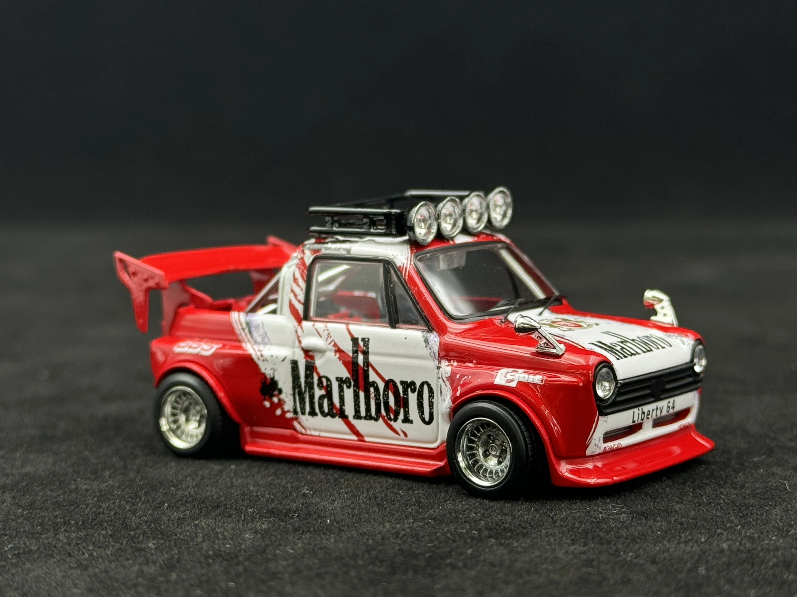 Diecast escala 1:64 liberty honda atualizado corpo largo mini captador liga modelo de carro brinquedo colecionável presente lembrança exibição ornamento