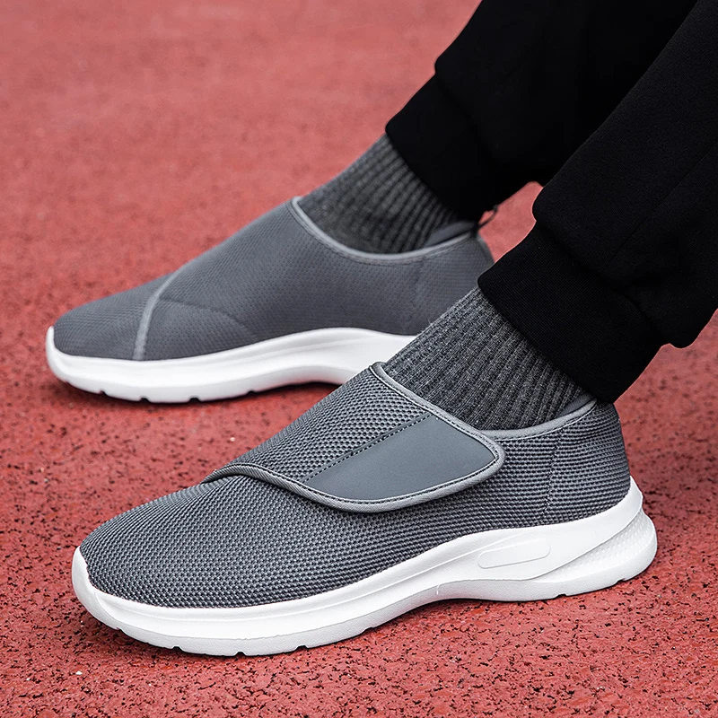 Homens inverno sapatos de caminhada de pelúcia quente mocassins planos ao ar livre preto tênis esportivos de fitness confortável tamanho grande 39-45