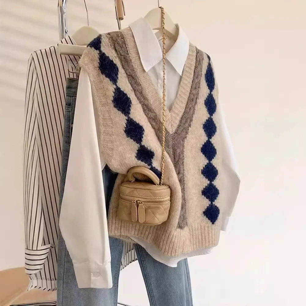 

Женский вязаный жилет в стиле ретро, осенний, с цветовыми блоками, ромбовидным узором, V-образным вырезом, свободного кроя, укороченный