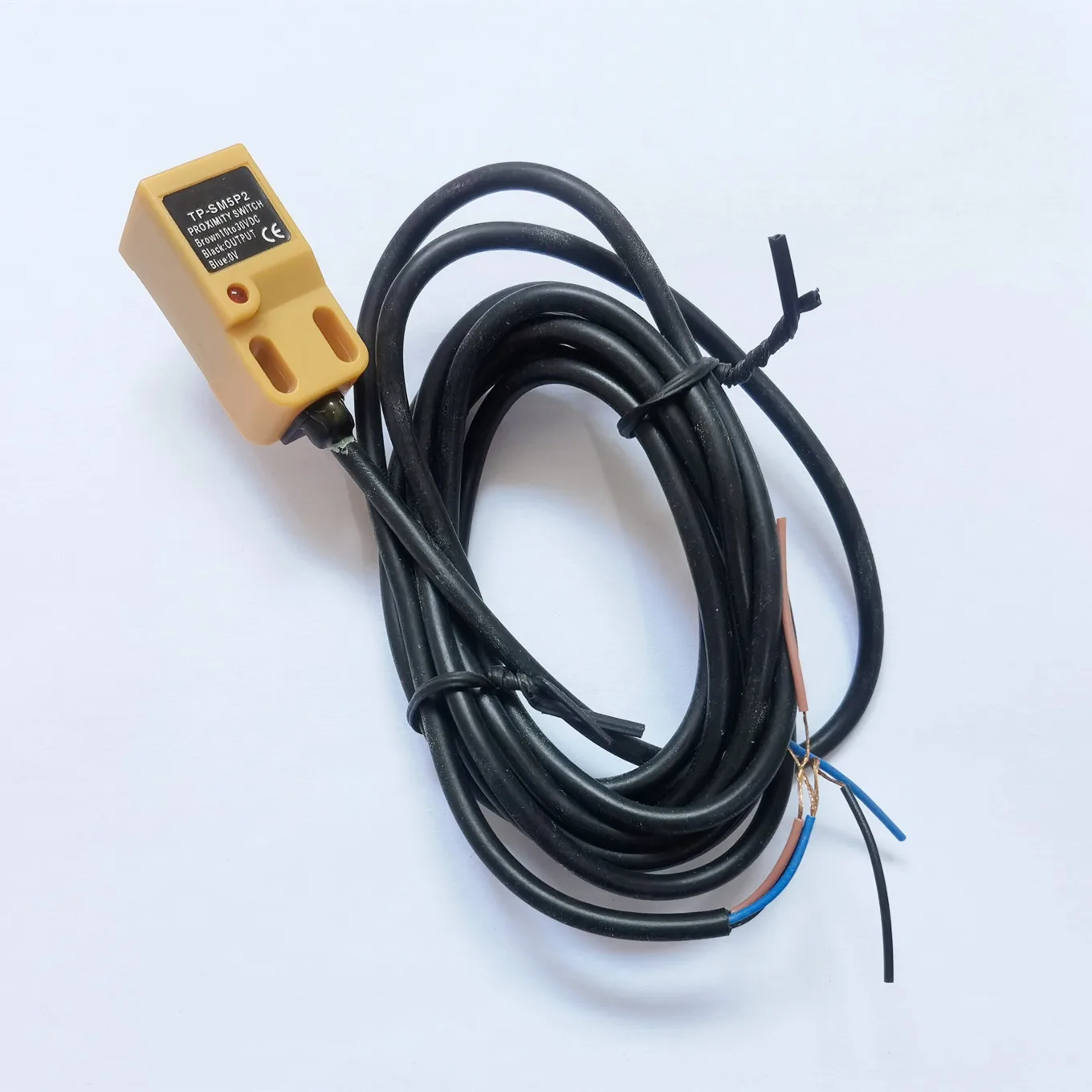 Original new 100% TP-SM5P1 TP-SM5P2 TP-SM5N1 proximity switch inductive switch