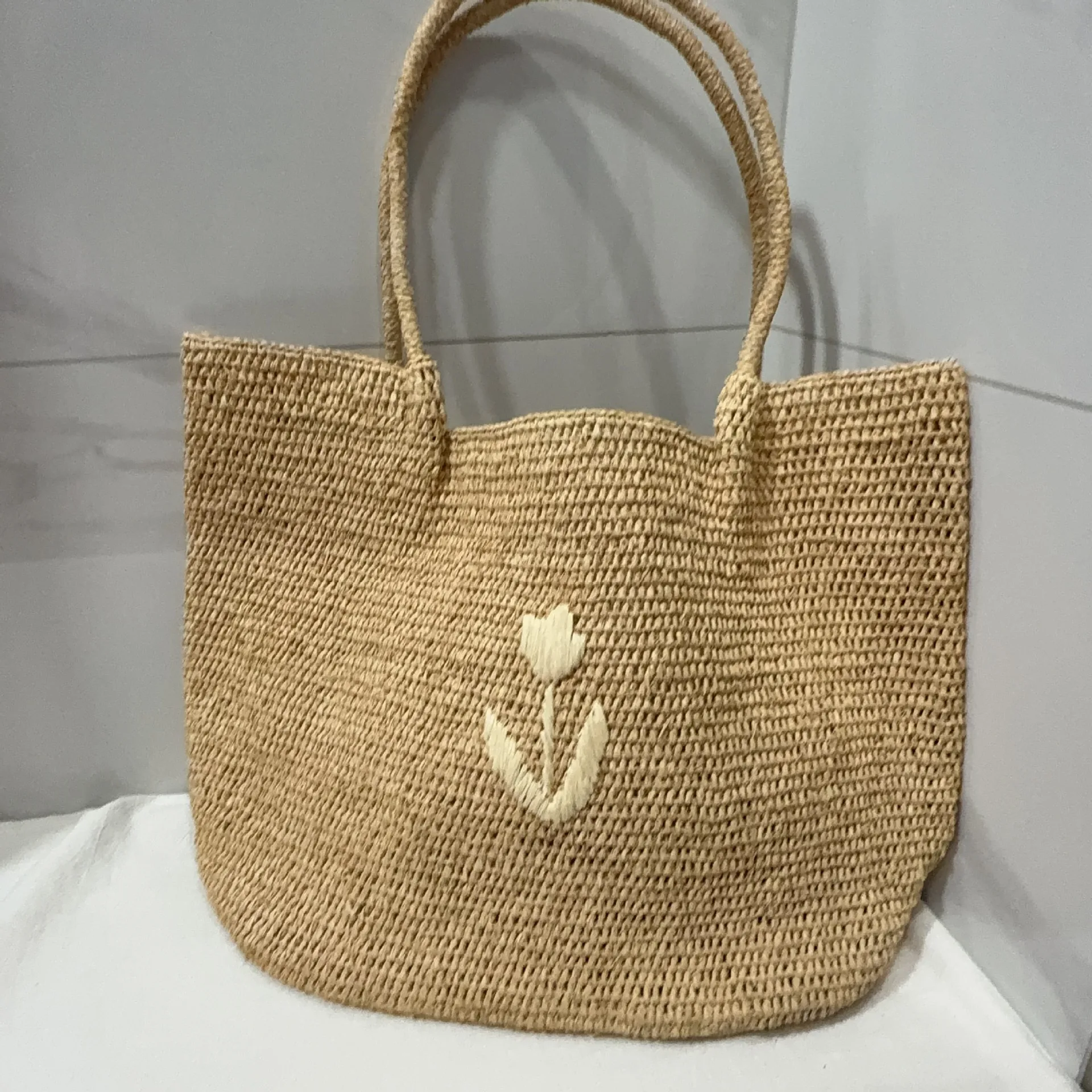 

Handmade Crochet Straw Bag Tote Summer Raffia Beach Bags for Women Handbag Travel Woven Bucket Bag Designer Shoulder Bags Clutch