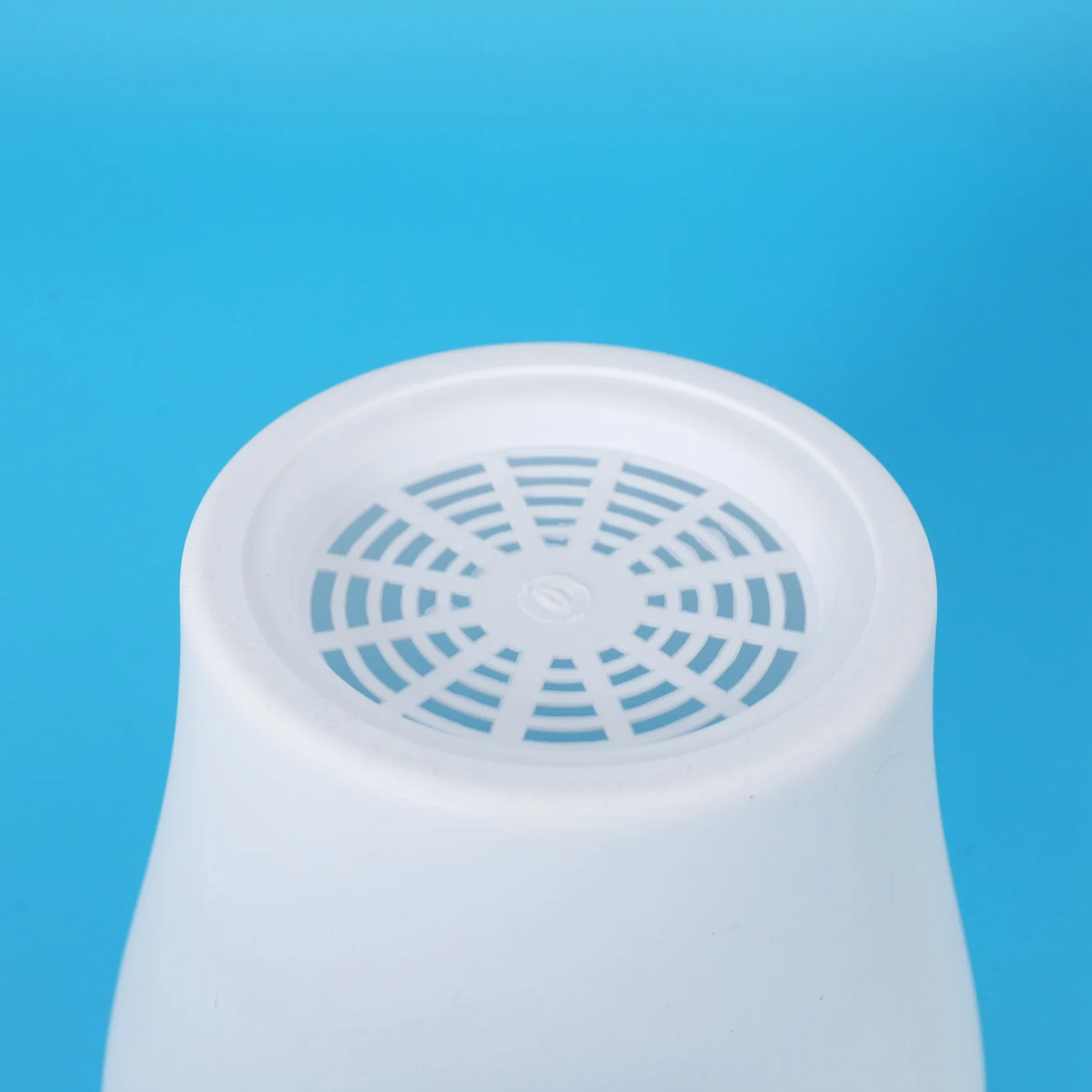 A98E-4X Plastic Plant Flower Pot Planter With Saucer Tray Round Gloss Home Garden Decor, White Upper Caliber - 14Cm/5.51Inch