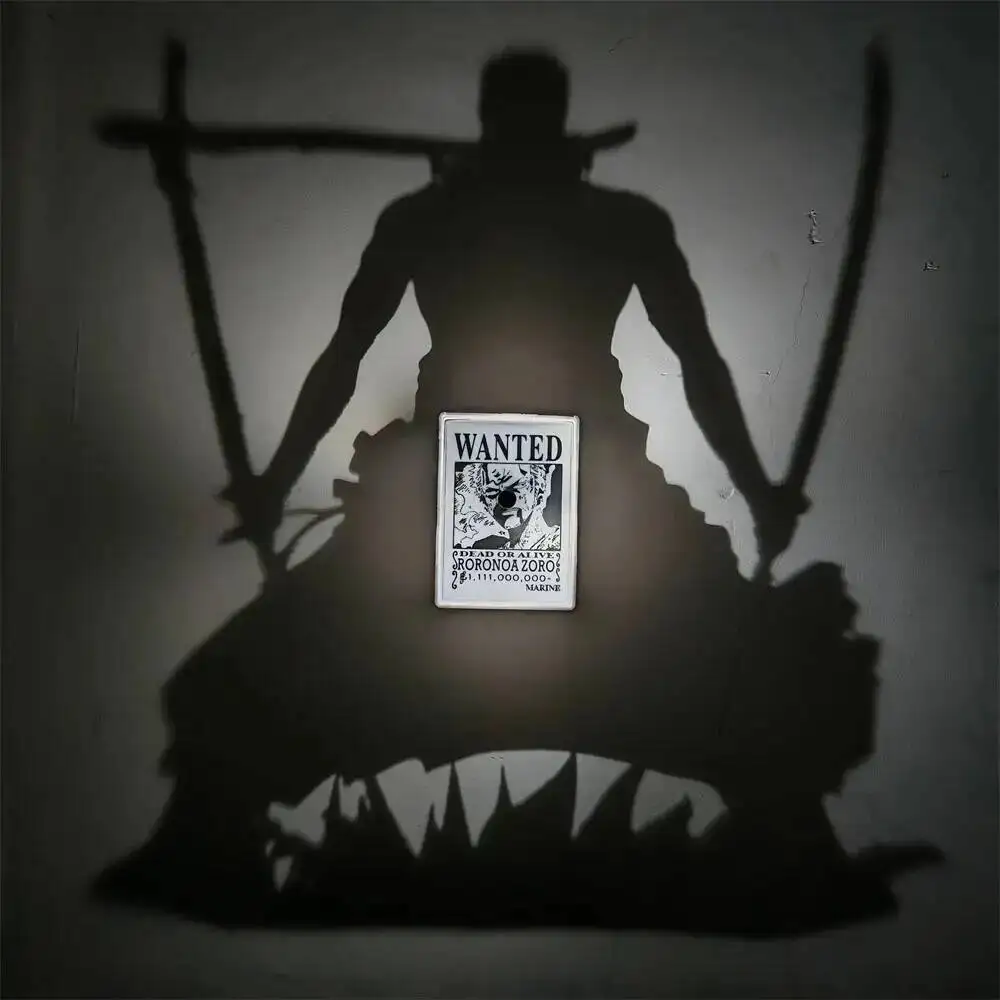 2026 Nieuwe One Piece Zoro Lamp Speelgoed Luffy Goku Zoro Wandlamp Schaduwlamp Lichtprojectorlamp Anime Accessoires Speelgoed Cadeau Voor Kind