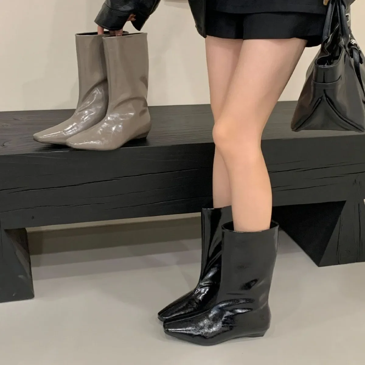femmes-talon-carre-jambe-droite-bottes-pente-talon-cuir-bottes-courtes-en-plein-air-decontracte-bottes-plates-confortable-doux-decontracte-femmes-botte