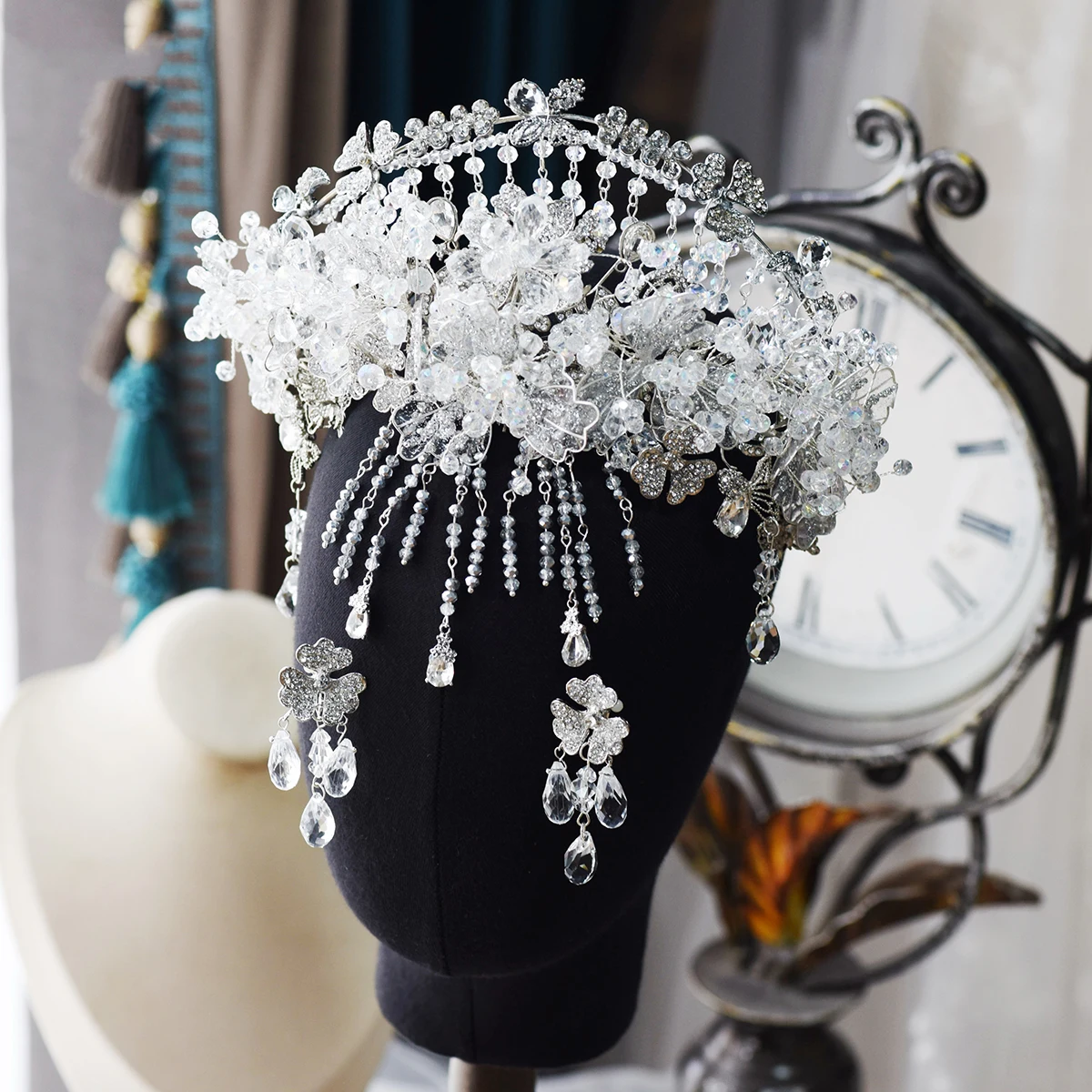 Luxury Crystal Tassel Wedding Yarn Crown Headwear Bridal Makeup Japanese and Korean Banquet Princess Crown Hair Accessories