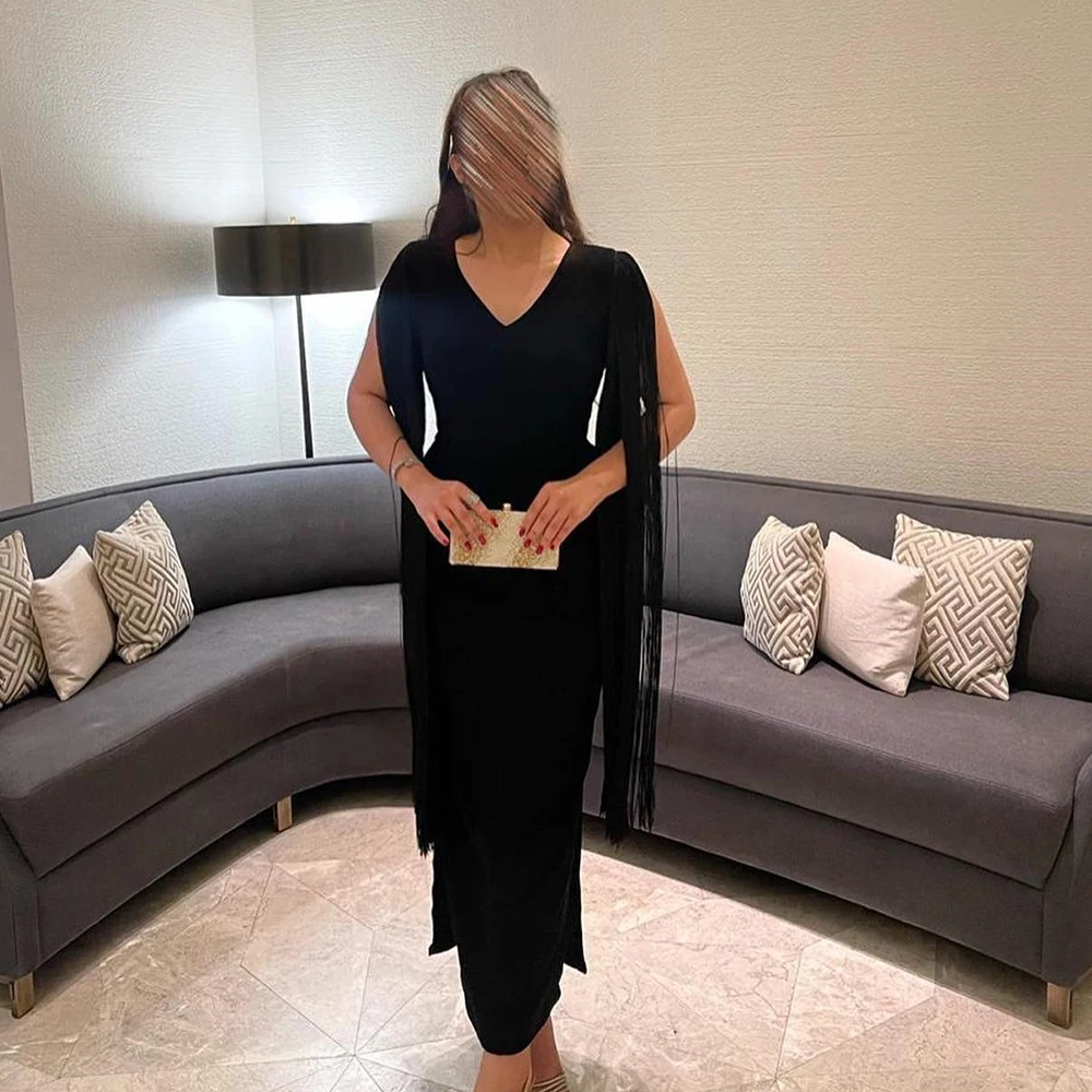 

Customized Temperament Tassel Jersey Off the Shoulder Evening Dress Modern V-Neck Straight Sleeveless Special Occasion Gowns