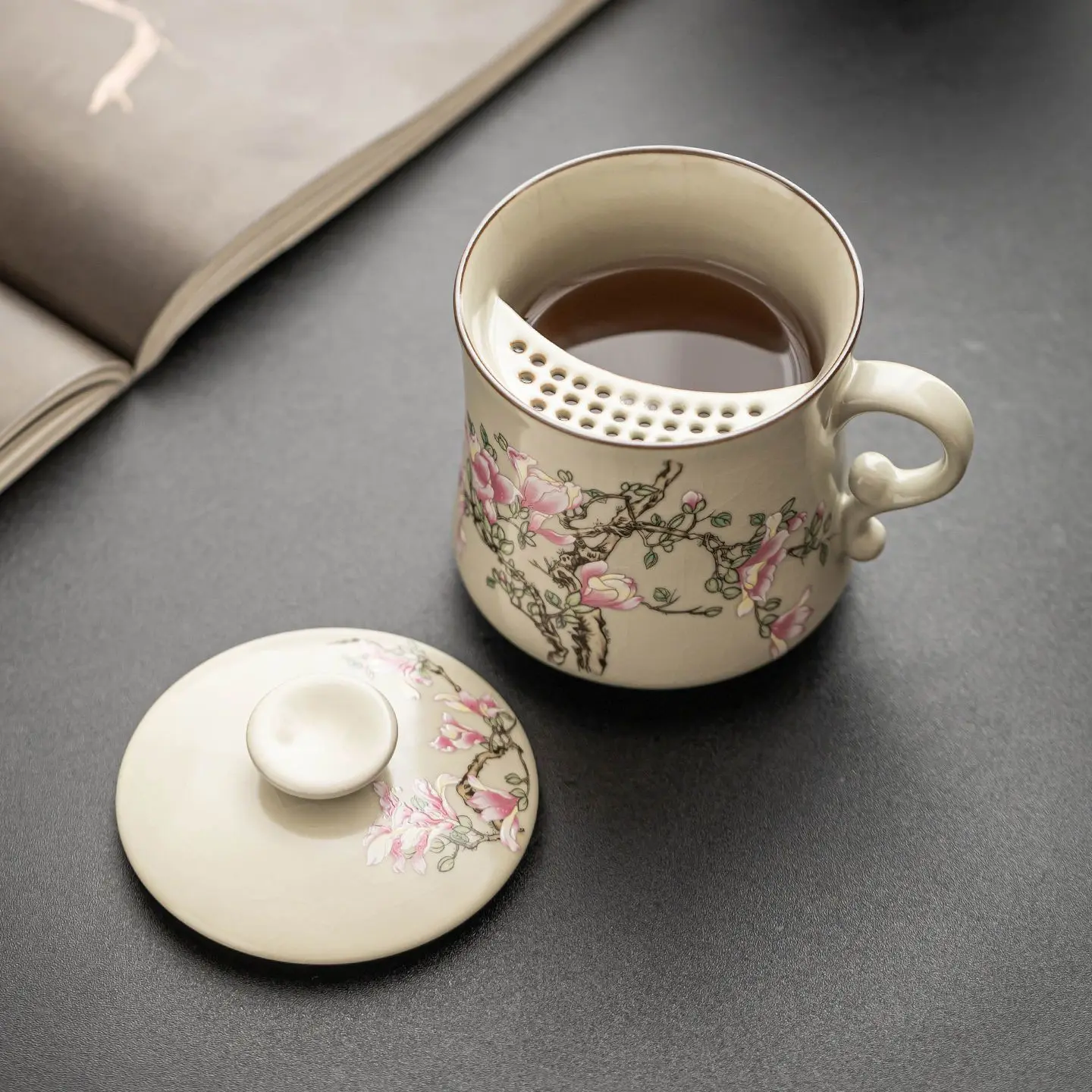 

Yuhuang Ru Kiln Jade Orchid Tea Cup, Women's Personal Ceramic Cup With Lid, Tea Separation Cup, Mark Cup