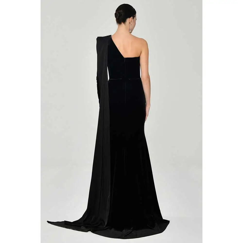 YUMDAI Luxury Dubai Single Rotator Cuff Velvet Evening Dress Black beaded 2023 ladies Formal Stage Dress Special Occasion Dress