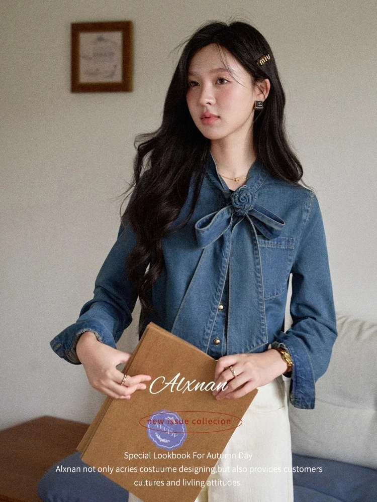 

ALXNAN Vintage Denim Long Sleeve Shirt with Rose Tie Detail Notched Lapel Gold Buttons Commuter Friendly Design for Women L56869