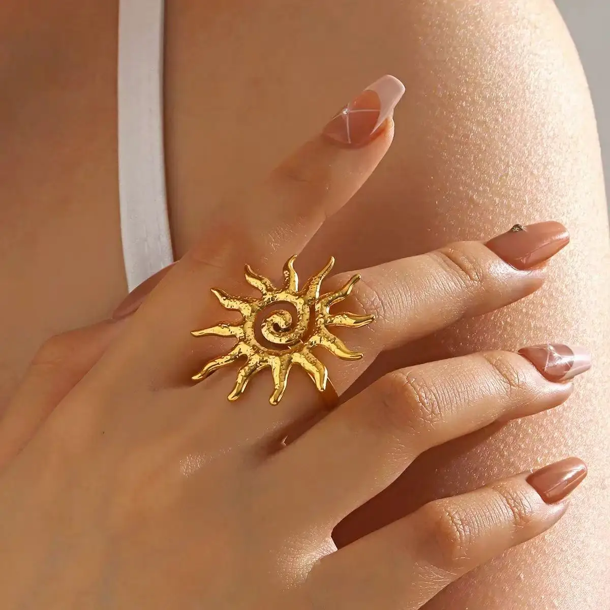 1PCS Light Luxury Temperament Sun Adjustable Ring Gold Women's Ring, Fashionable Daily Finger Jewelry Gift