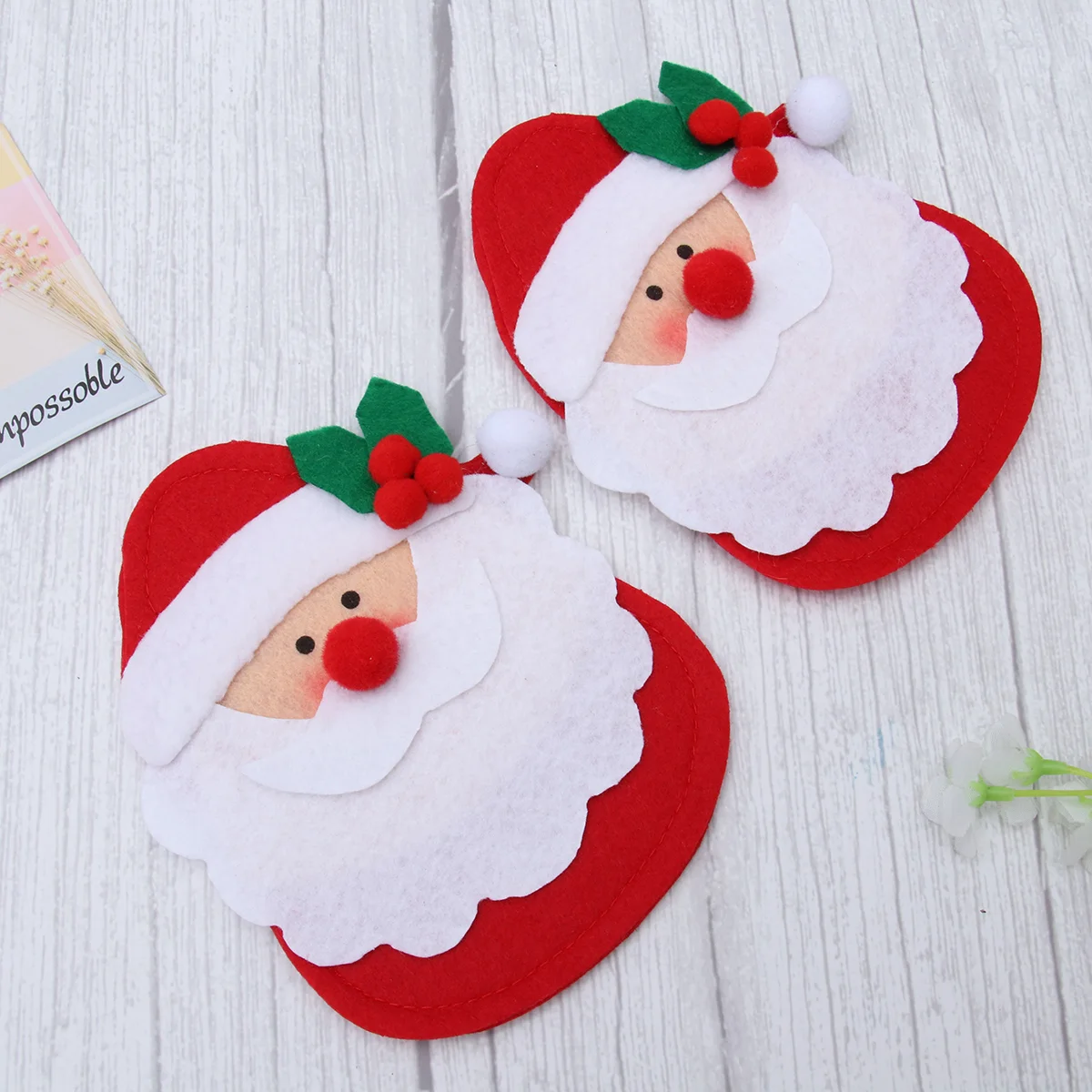 

6pcs Christmas Design Knives Forks Pouch Christmas Santa Claus Decorations for Christmas Party Decoration