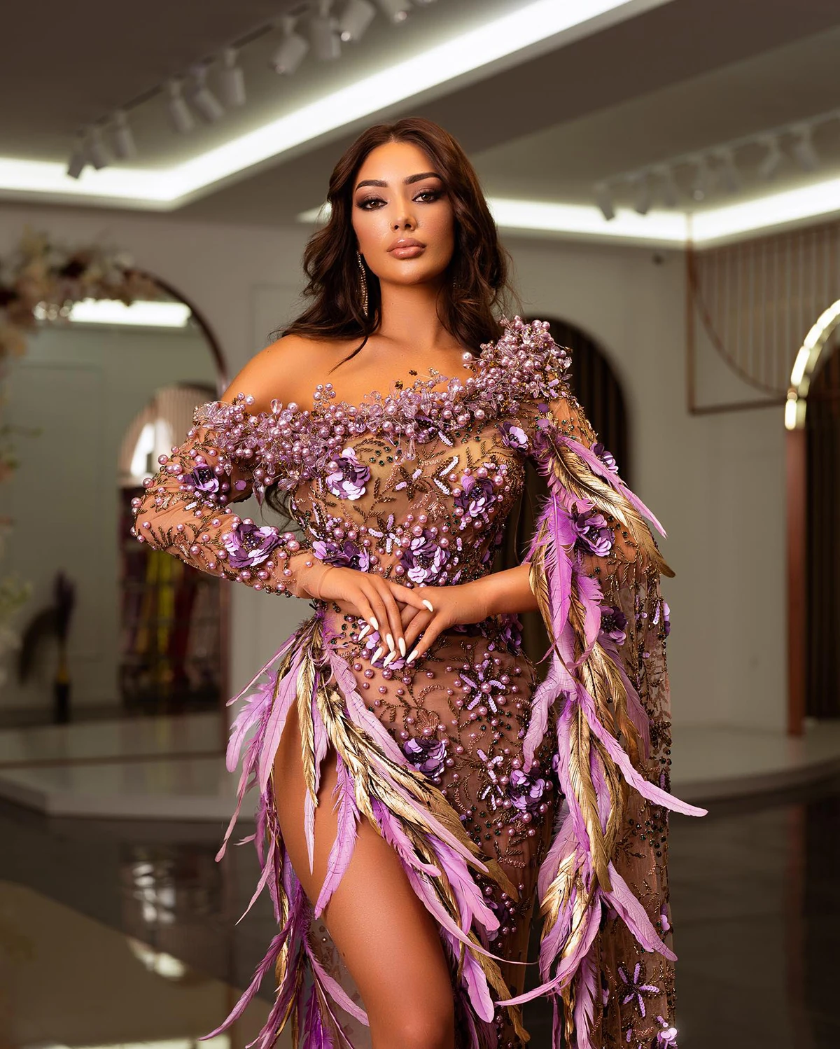 2023 Arabic Dubai Celebrity Dress Saudi Arabia Custom Made Pearls Beading Prom Dresses Pink Feather Evening Gowns Robe De Soirée