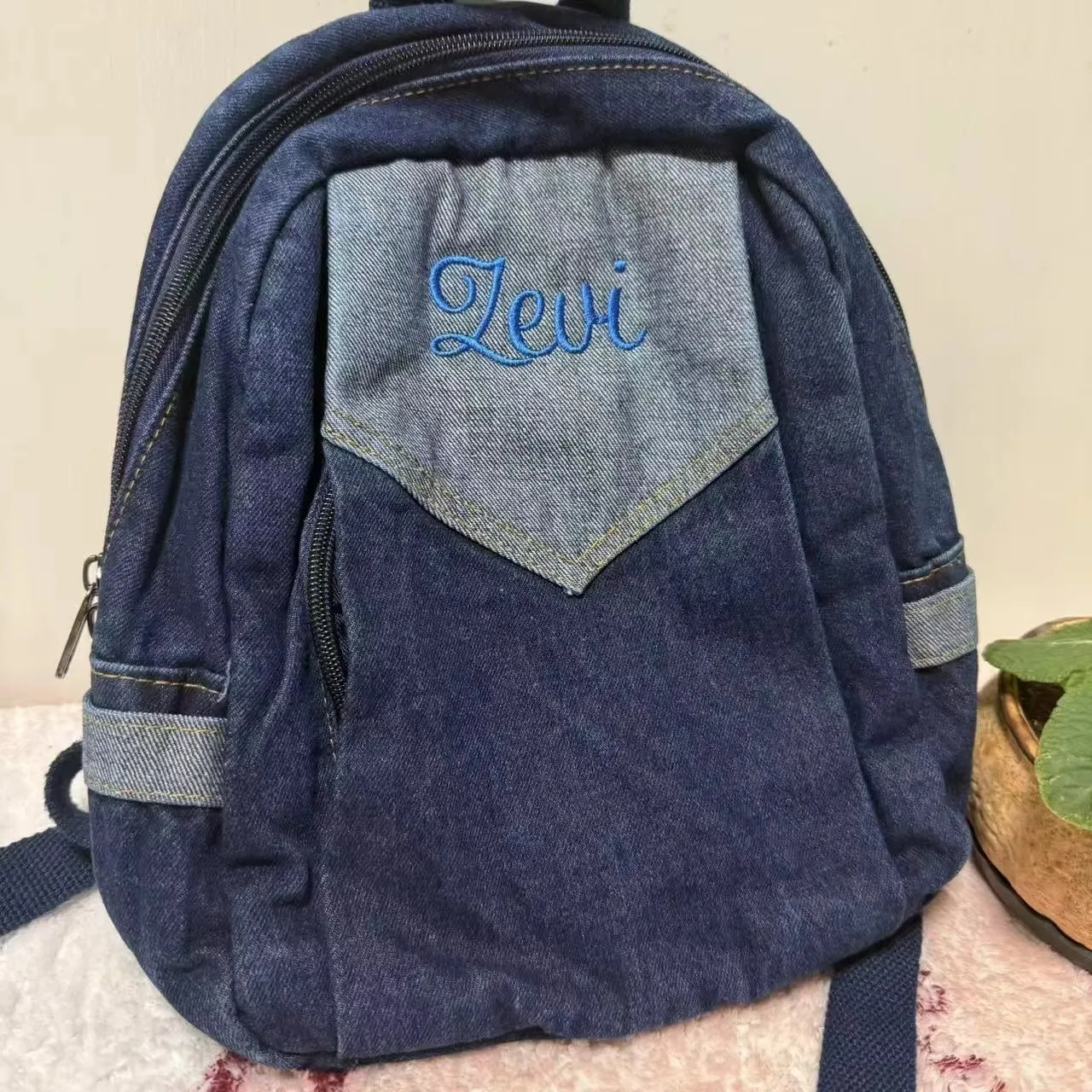 New High-quality Embroidered Fashionable Denim Bag,Personalized Contrasting Color Commuting Bag,Custom Leisure Travel Denim Bag