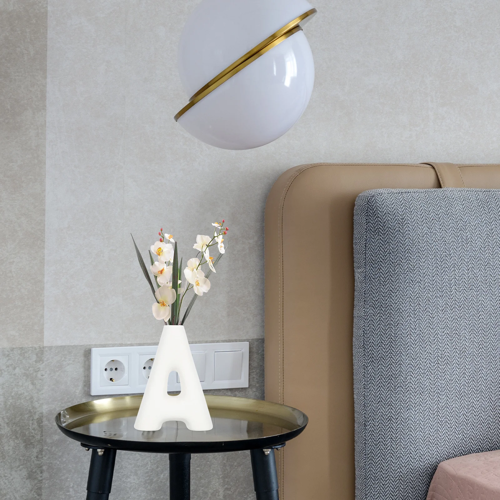 

Ceramic Vase Creative Special-Shaped Exquisite Home Decor Desktop Letter Ornament Eco-Friendly No Odor DIY Flower Arrangement