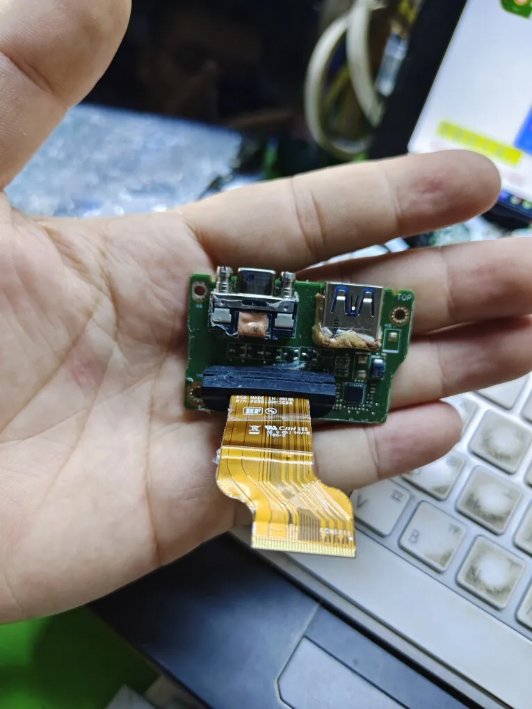 17V4Y  For  Dell Latitude 12 Rugged Tablet 7202 USB 2.0~~