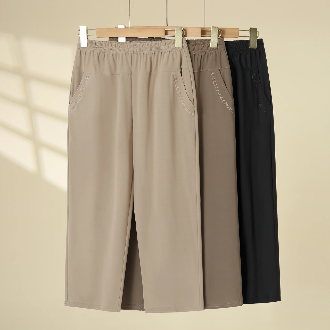Pantalones capri ajustados a la moda para mujer, pantalones Harlan informales finos de verano, pantalones rectos holgados y elegantes para mamá